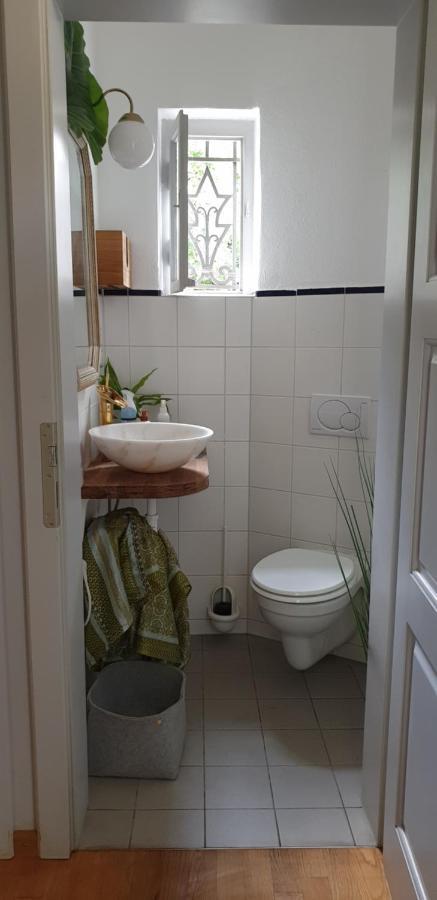 Little Escape Im Jugendstil Poolhaus - Wc Und Dusche Im Nebenhaus Villa Вюрцбург Екстериор снимка